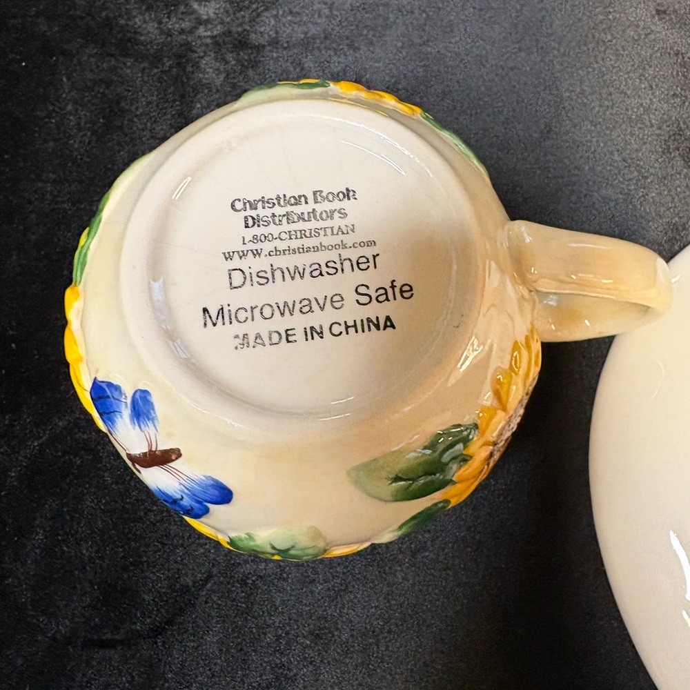 Collectible Ceramic Teacup and Saucer Set “Rejoice In The Lord” - Picture 7 of 9